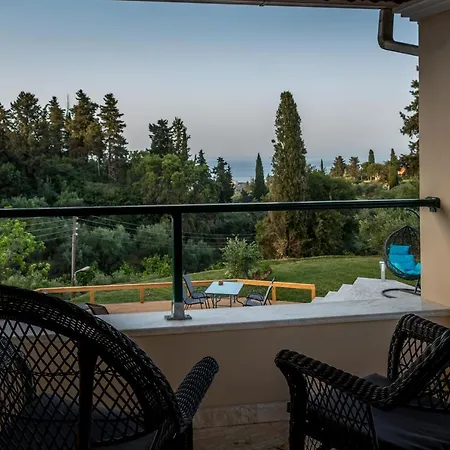 וילה Castelletto Heated Pool Jacuzzi *