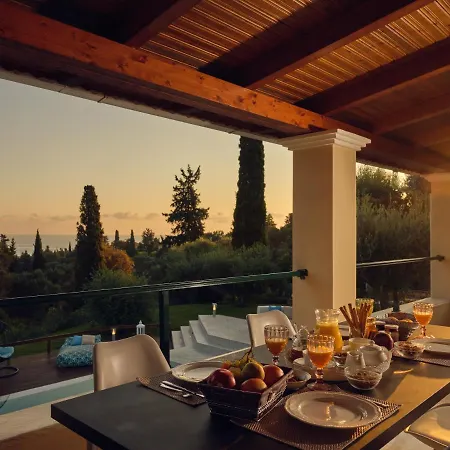 וילה Castelletto Heated Pool Jacuzzi Kypseli